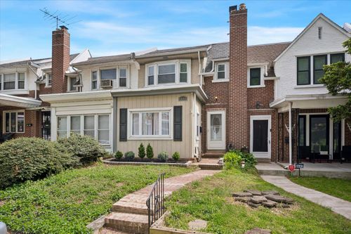 6640 Lotus Rd, PHILADELPHIA, PA, 19151-2344 | Card Image