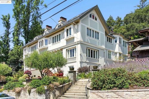 7 Panoramic Way, Berkeley, CA, 94704-1827 | Card Image