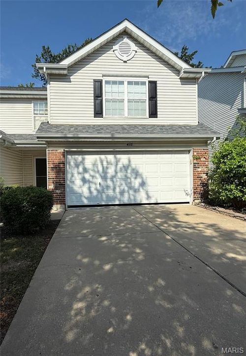 476 Flowering Magnolia Dr, O Fallon, MO, 63366-7599 | Card Image