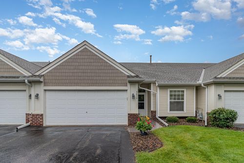 5874 Prairie Ridge Dr, Shoreview, MN, 55126-5004 | Card Image
