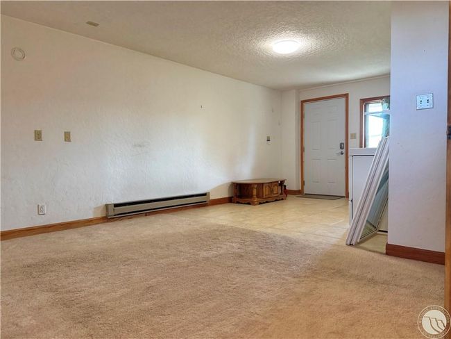 Basement Living/Kitchen | Image 15