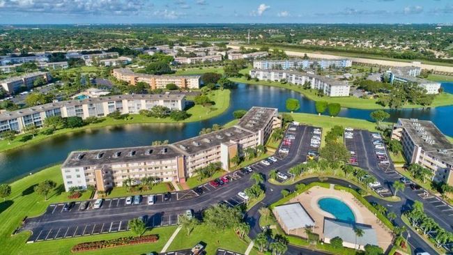 310 Brighton H, Condo with 2 bedrooms, 2 bathrooms and null parking in Boca Raton FL | Image 30