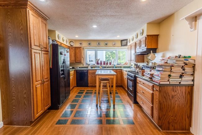 706 N Center St, House other with 5 bedrooms, 2 bathrooms and null parking in Corry PA | Image 8