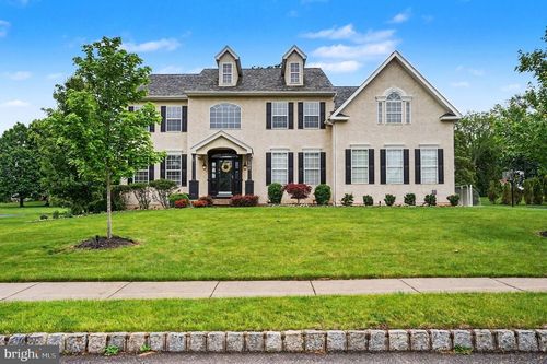102 Ithan Ln, COLLEGEVILLE, PA, 19426-4417 | Card Image