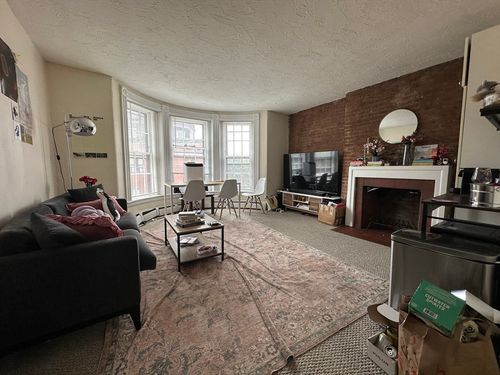 7-1 Symphony Rd, Boston, MA, 02115-4030 | Card Image