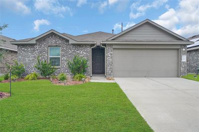 5643 Providence Green Court, House other with 3 bedrooms, 2 bathrooms and null parking in Katy TX | Image 1