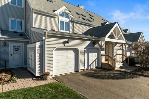 unit-403-560 Silver Sands Rd, East Haven, CT, 06512-4658 | Card Image