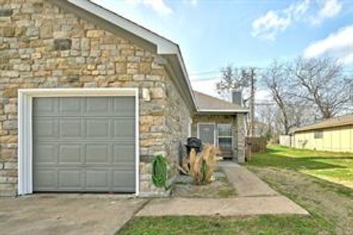 a-7006 Millrace Dr, Austin, TX, 78724-3437 | Card Image