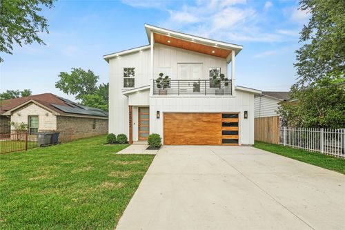 2522 Seevers Ave, Dallas, TX, 75216-2939 | Card Image