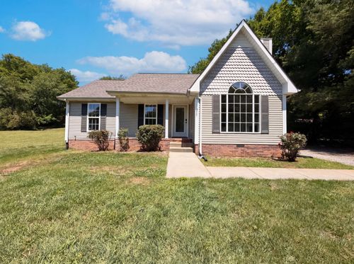 881 Salem Rd, Clarksville, TN, 37040 | Card Image