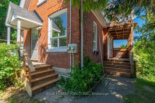 42 Terrace St, London, ON, N5Z2X4 | Card Image