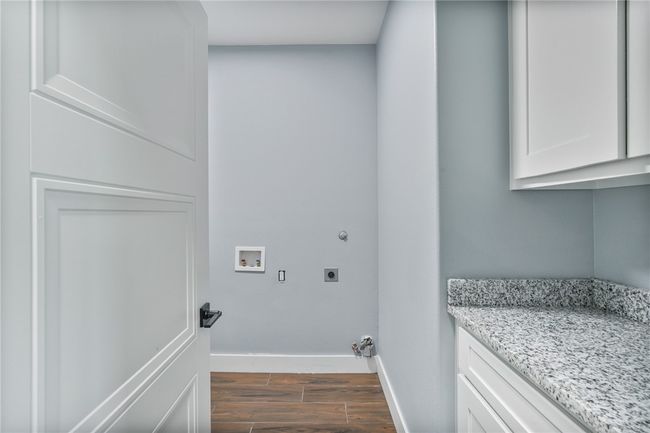 407 Main St, House other with 3 bedrooms, 2 bathrooms and null parking in Odem TX | Image 27
