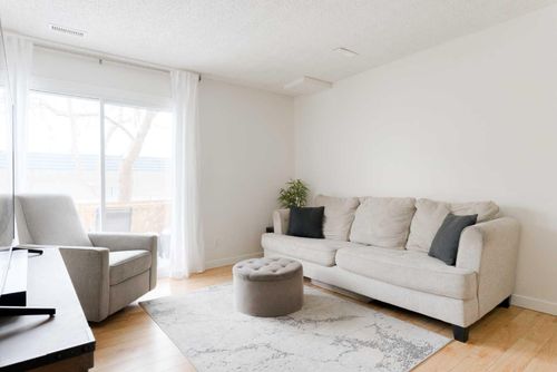 23-420 Grier Ave Ne, Calgary, AB, T2K5X6 | Card Image