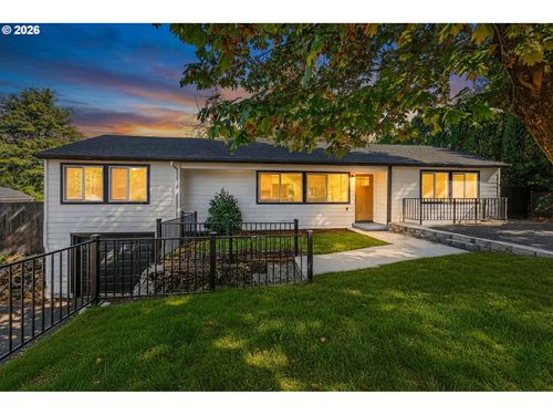 142 Ne 128th Ave, Portland, OR, 97230-2430 | Card Image