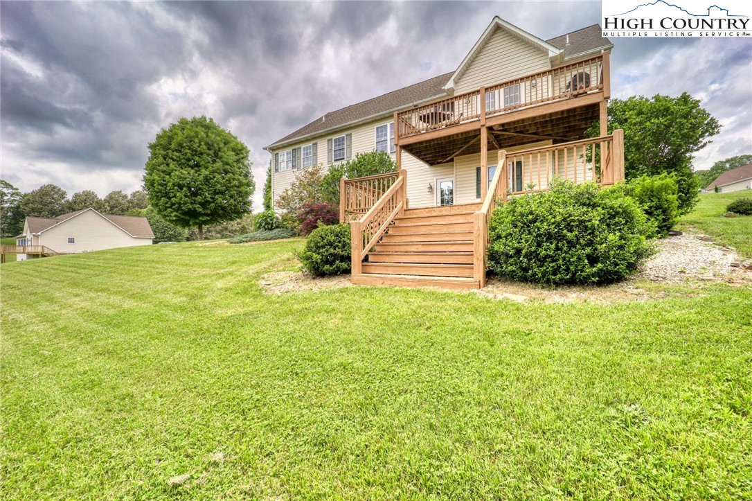Country Side Acres Dr, West Jefferson, NC 28694