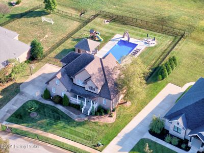 326 Heritage Hill Pkwy, House other with 4 bedrooms, 5 bathrooms and null parking in Shepherdsville KY | Image 1