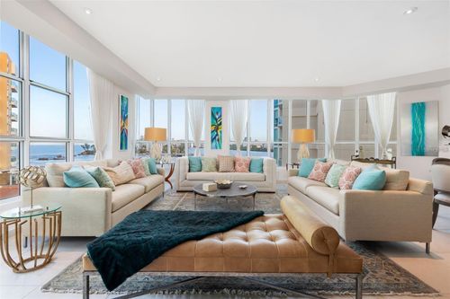 614-25 Muñoz Rivera Ave, San Juan, PR, 00901 | Card Image