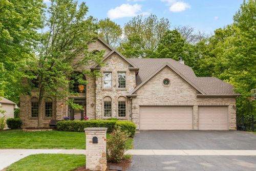 17004 Arbor Creek Dr, Plainfield, IL, 60586-5111 | Card Image