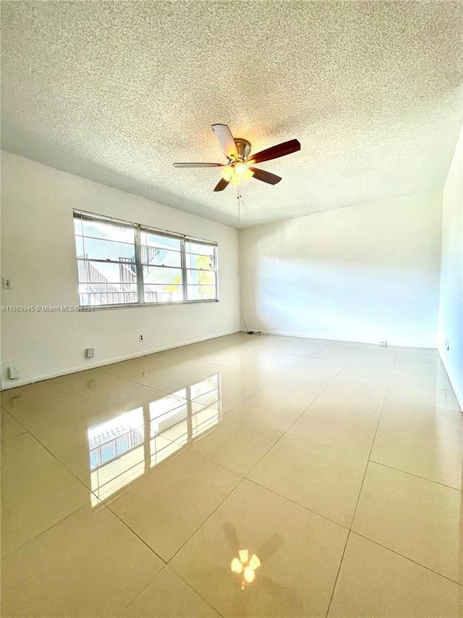APT-203A - 1251 Sw 134 Th Way, Condo with 1 bedrooms, 2 bathrooms and null parking in Pembroke Pines FL | Image 16