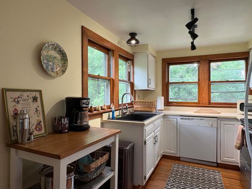 164 West Shore Road, Grand Isle, VT, 05458 | Card Image