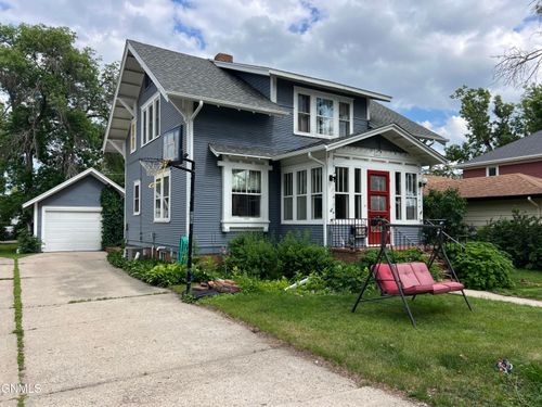412 2nd Avenue Ne, Jamestown, ND, 58401 | Card Image