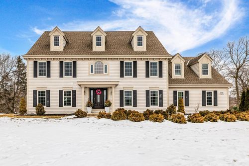 W290N4646 Cold Water Creek, DELAFIELD, WI, 53029 | Card Image