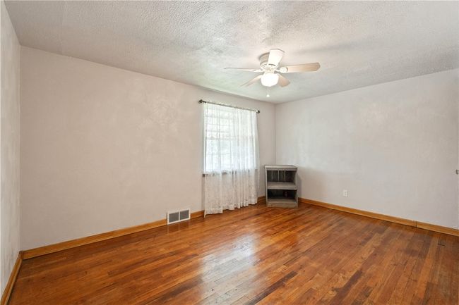 2034 Washington Blvd, House other with 3 bedrooms, 2 bathrooms and 2 parking in Glassport PA | Image 14
