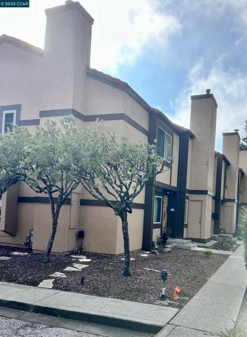 apt-d-627 Hickey Blvd, Pacifica, CA, 94044-1506 | Card Image