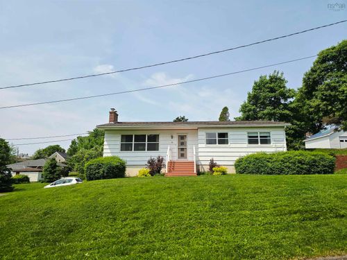 114 Sanborne St, New Glasgow, NS, B2H1E6 | Card Image