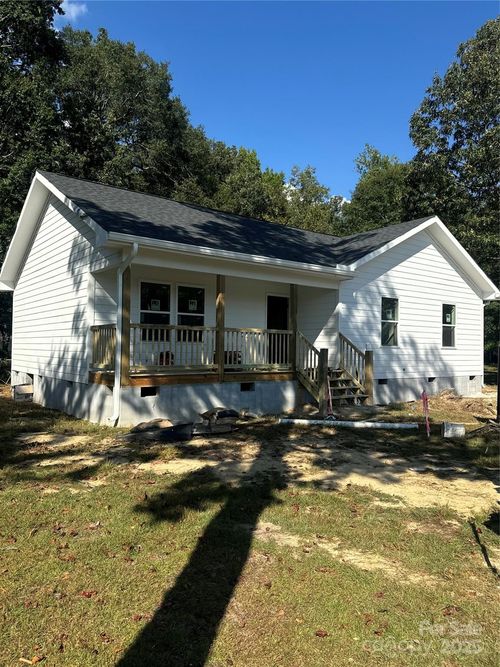 233 Loggerhead Ct, Washington, NC, 27889-6565 | Card Image