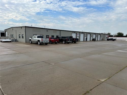 ste-3-4185 Alyssa Ct, Iowa City, IA, 52240-8634 | Card Image