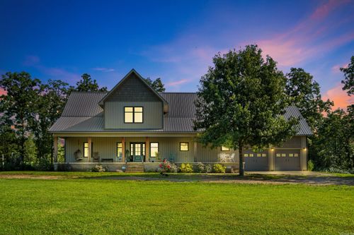 203 Fox Meadow Rd, Bradford, AR, 72020-9748 | Card Image
