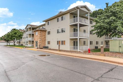 apt-109-875 Bahls Dr, Hastings, MN, 55033-2667 | Card Image