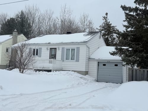 578 Mcphail St, North Bay, ON, P1B5Z2 | Card Image