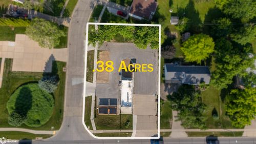 1803 S Center St, Marshalltown, IA, 50158-4210 | Card Image