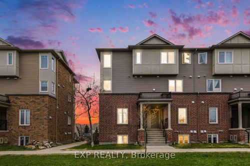2563 Longfields Dr, Ottawa, ON, K2J2L7 | Card Image