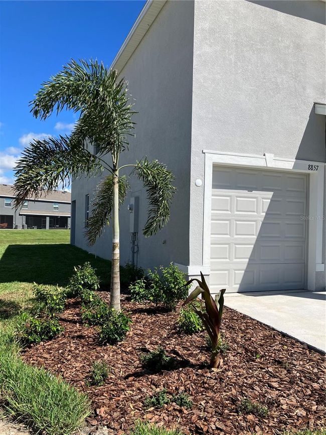 8857 Milestone Drive, Townhouse with 3 bedrooms, 2 bathrooms and null parking in SARASOTA FL | Image 2