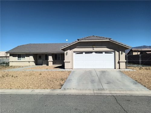 546 Elsie Ln, Pahrump, NV, 89060-2667 | Card Image