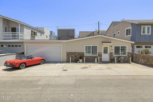 280 Rossmore Dr, Oxnard, CA, 93035-4463 | Card Image