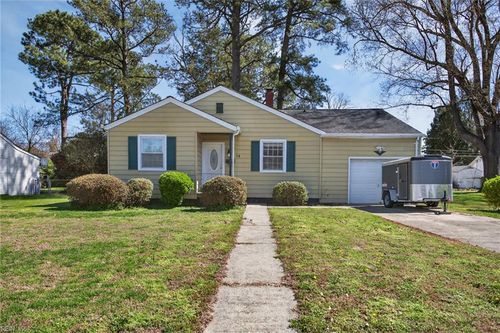 14 Fontaine Road, Newport News, VA, 23601 | Card Image