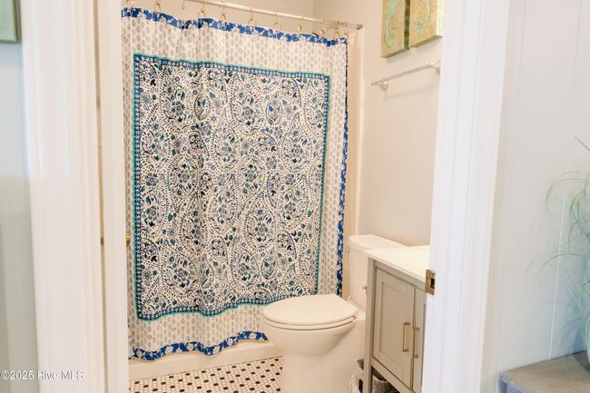 Tile Flooring | Image 47