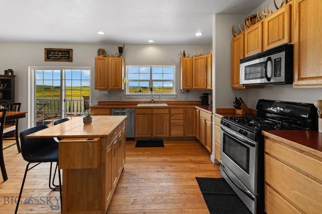 1st Floor Kitchen | Image 10