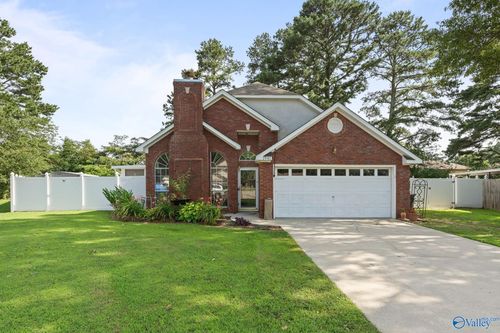 1941 S Brownstone Ct Sw, Decatur, AL, 35603-2025 | Card Image