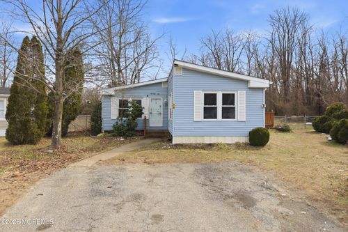 76 Deer Way, Manalapan, NJ, 07726-3823 | Card Image