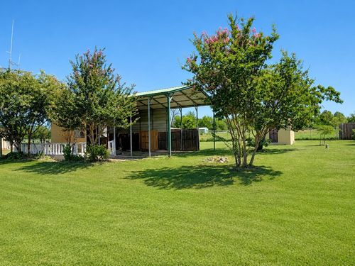 838 Comanche, Quitman, TX, 75783-3681 | Card Image