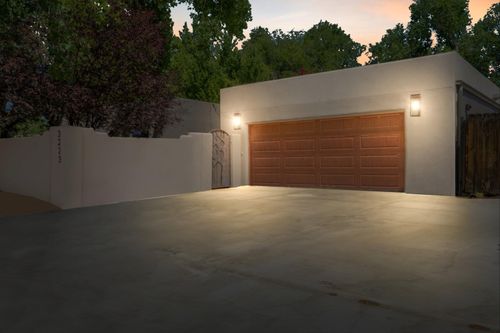 3223 La Mancha Dr Nw, Albuquerque, NM, 87104-3013 | Card Image