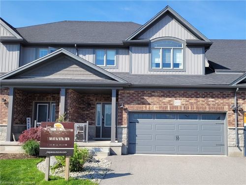 205 Applewood St, Plattsville, ON, N0J1S0 | Card Image