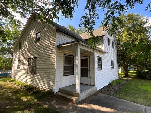 37 1st Ave Se, Saint Joseph, MN, 56374-9814 | Card Image