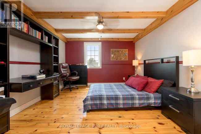 5031 Sixth Line, House other with 4 bedrooms, 3 bathrooms and 14 parking in Erin ON | Image 23