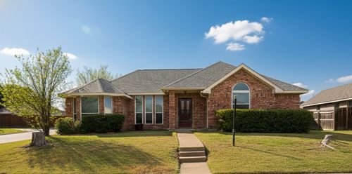 1923 Shoreline Dr, Mesquite, TX, 75149-5415 | Card Image